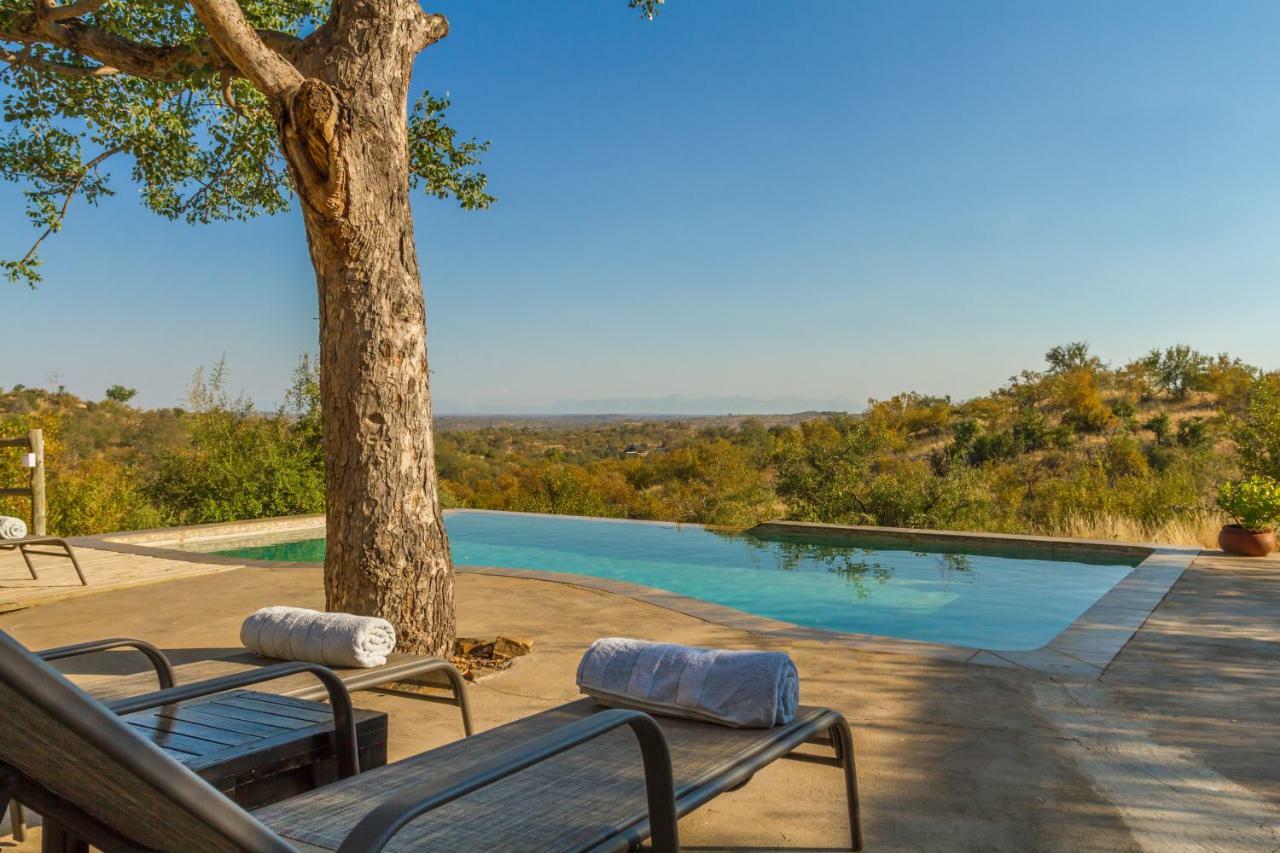 Mbizi Bush Lodge Grietjie Game Reserve Bagian luar foto